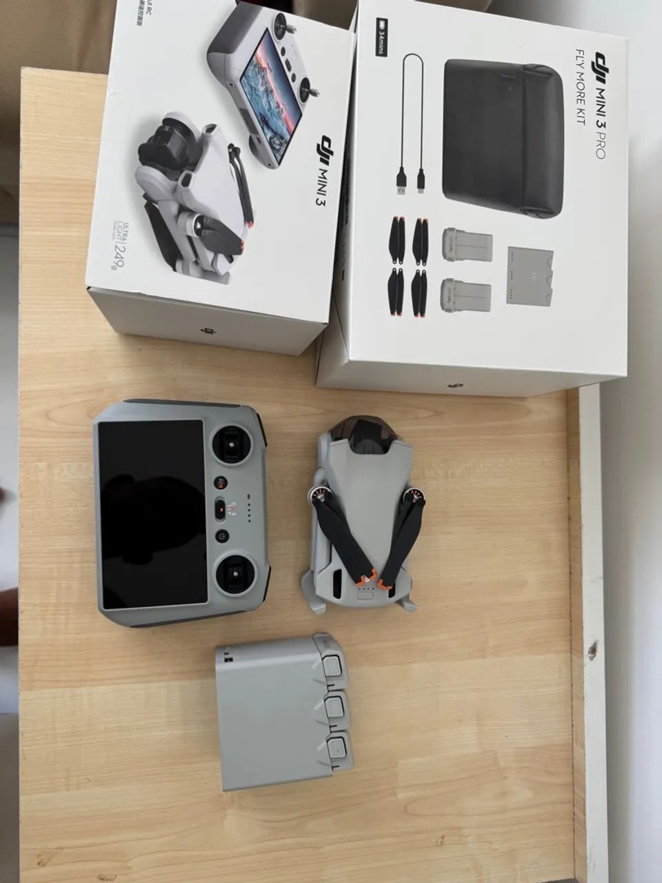 Drone DJI Mini 3 com kit Fly more, novo. - Foto 2