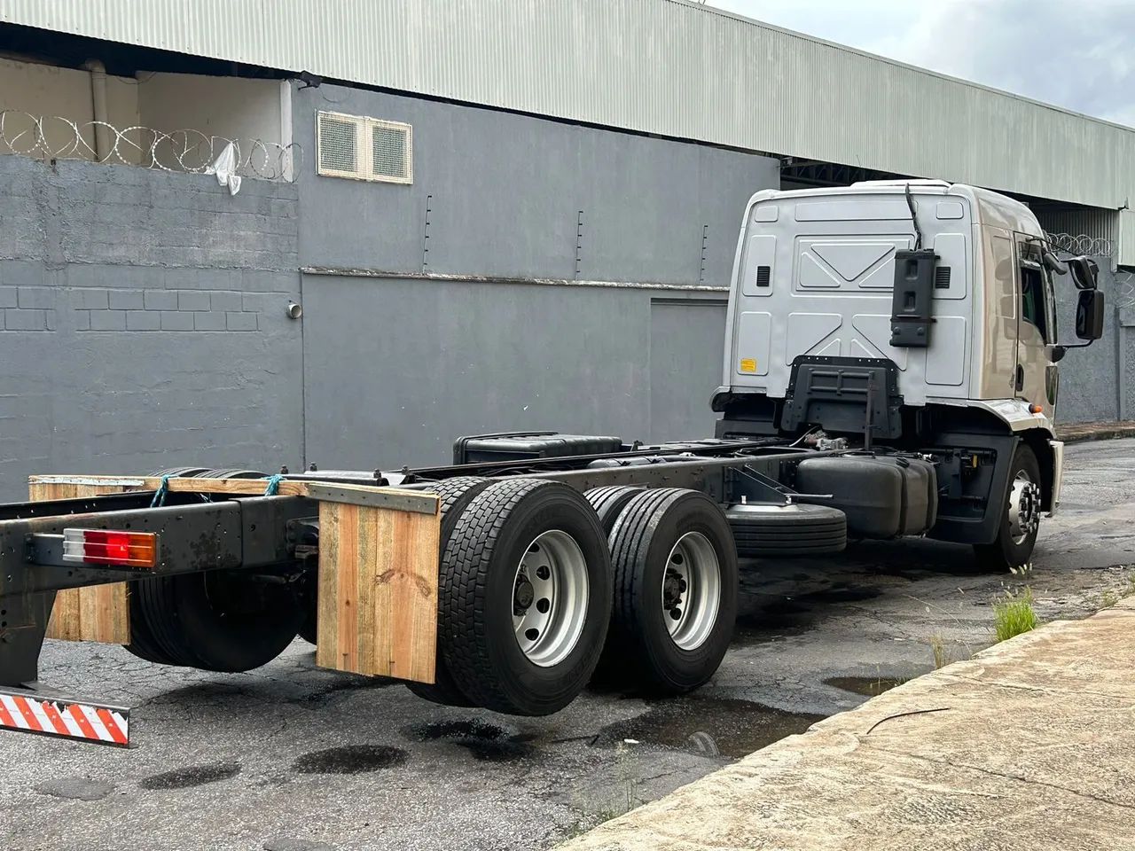 Ford Cargo 2429 Diesel 6x2 - Foto 4