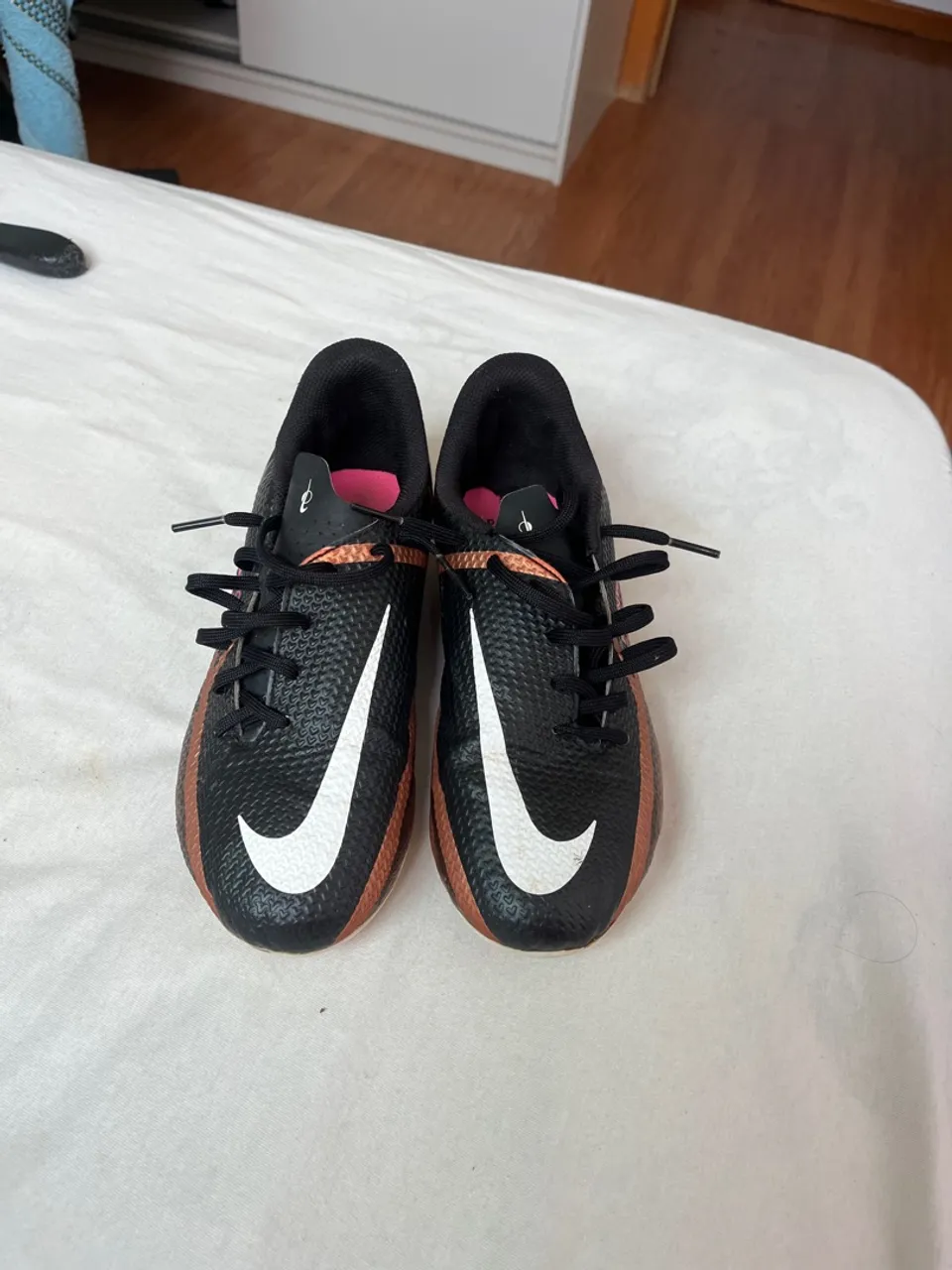 Chuteira Nike Infantil - tamanho 35