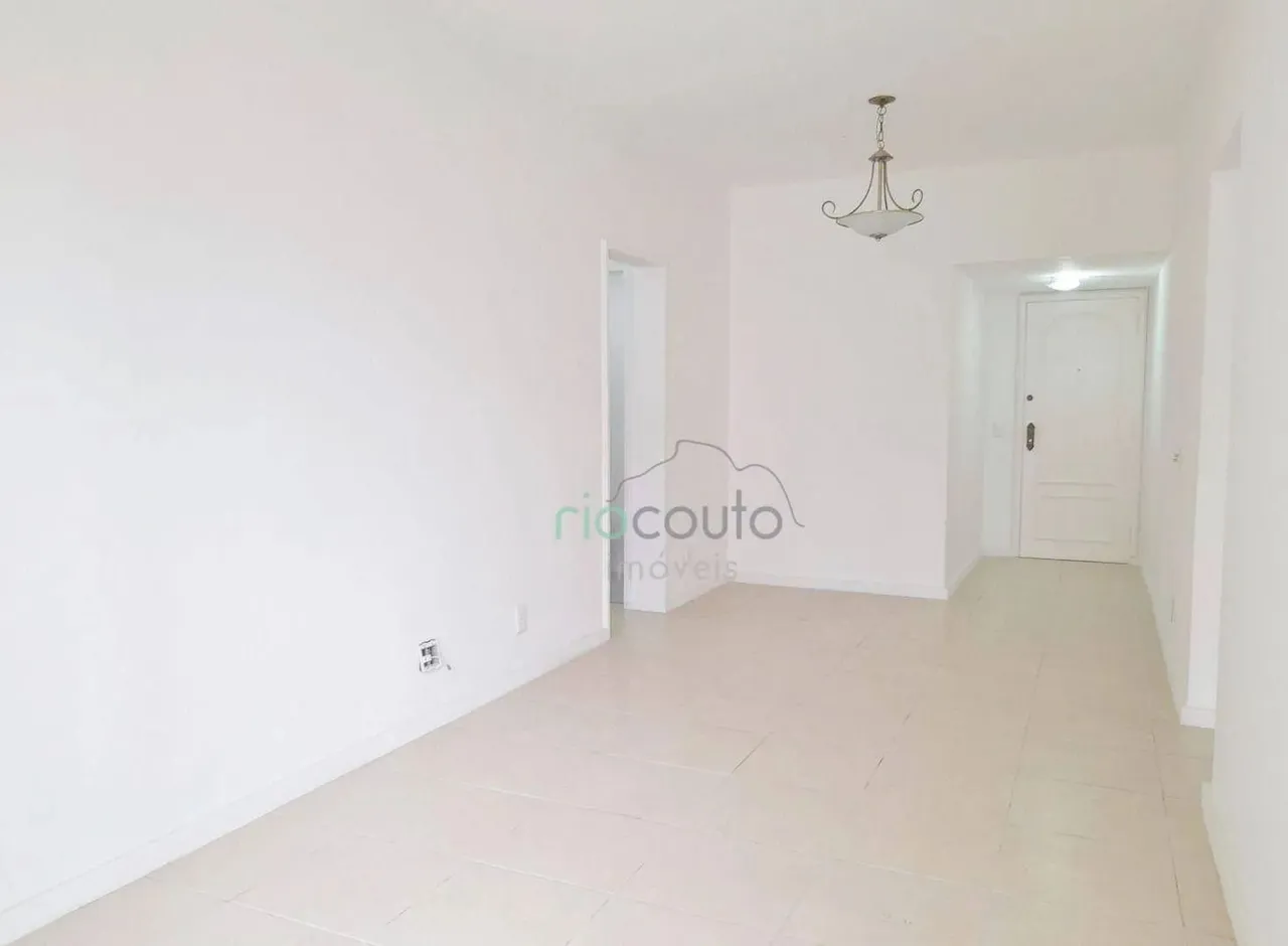 Apartamento com 2 dormitórios para alugar, 71 m² por R$ 5.890,92/mês - Humaitá - Rio de Ja