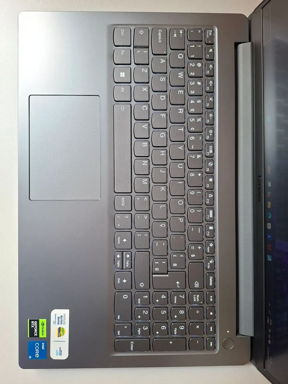 Notebook Gamer Lenovo LOQ Core i5 12450HX 16gb DDR5 RTX 3050 6gb Tela 144hz Lacrado  - Foto 4