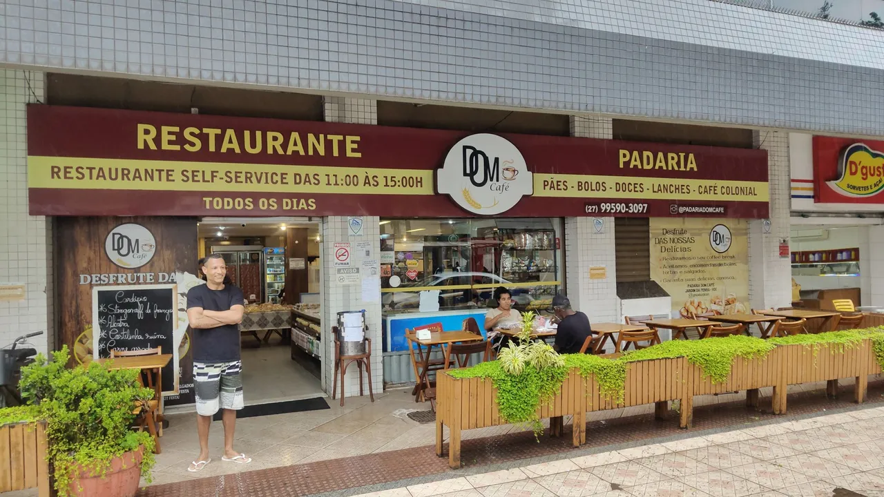 Padaria Dom café
