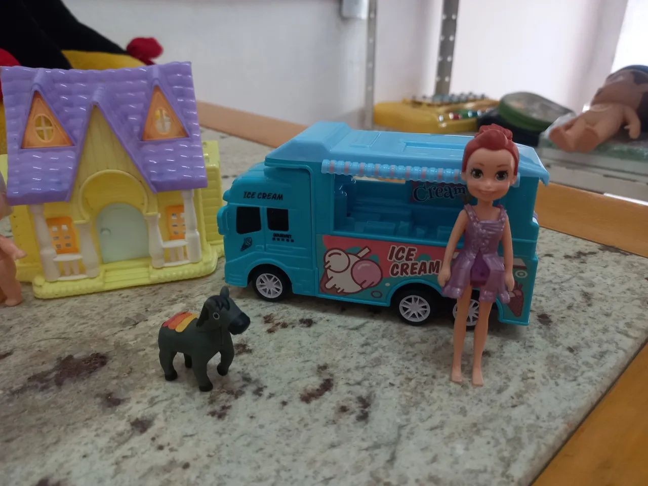 Lote de Brinquedos bonecas Polly  - Foto 6