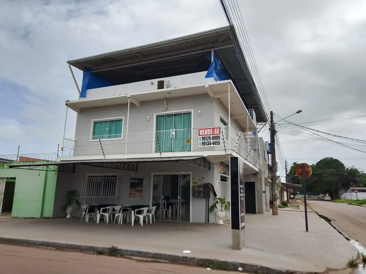 IMPERDÍVEL PRÉDIO A VENDA