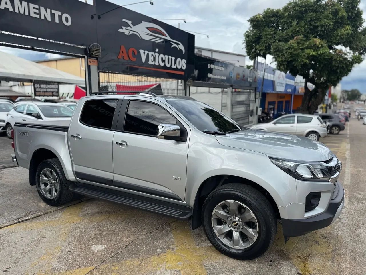 Chevrolet S10 LTZ 2.8 4x4 Diesel Aut 2022  30.284 KM RODADOS  R$ 185.000,00