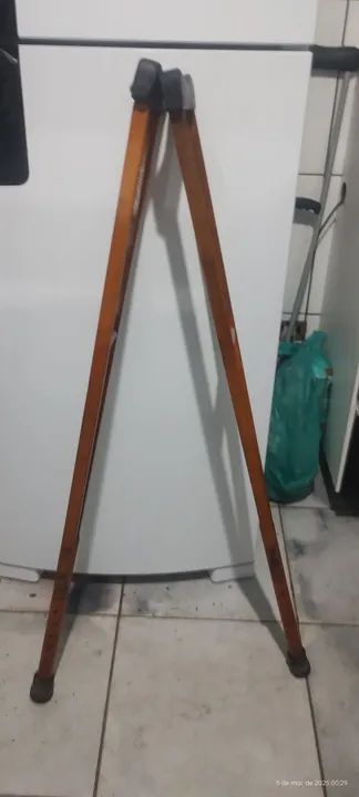 Par de Muletas de Madeira - Foto 2