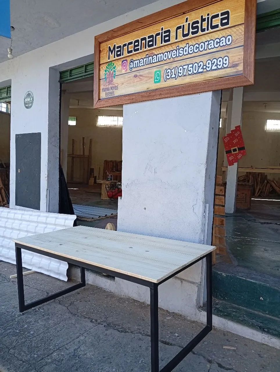 Mesa estilo industrial com pés em metalon 50x30  - Foto 2