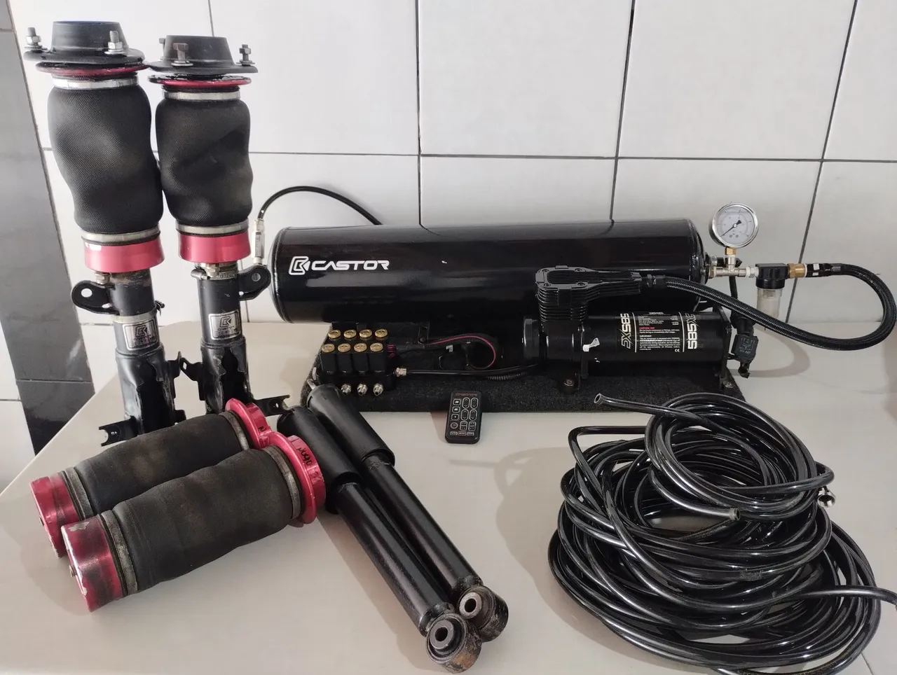 SUSPENSAO A AR CASTOR AIR RIDE SUPER BLACK 10MM
