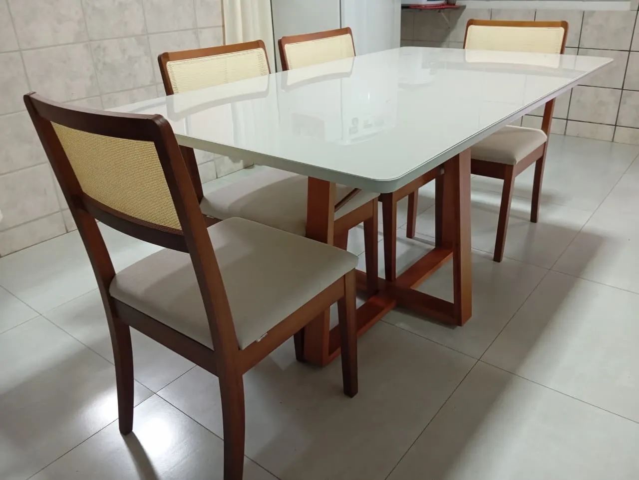 Mesa nova de madeira pronta entrega  - Foto 4