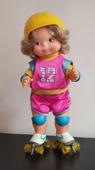 BONECA ANTIGA LU PATINADORA 