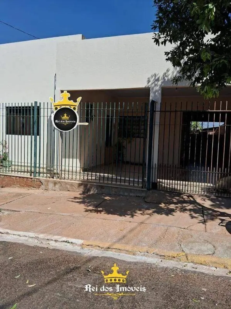 CASA A VENDA - RESIDENCIAL MAGNOLIA I