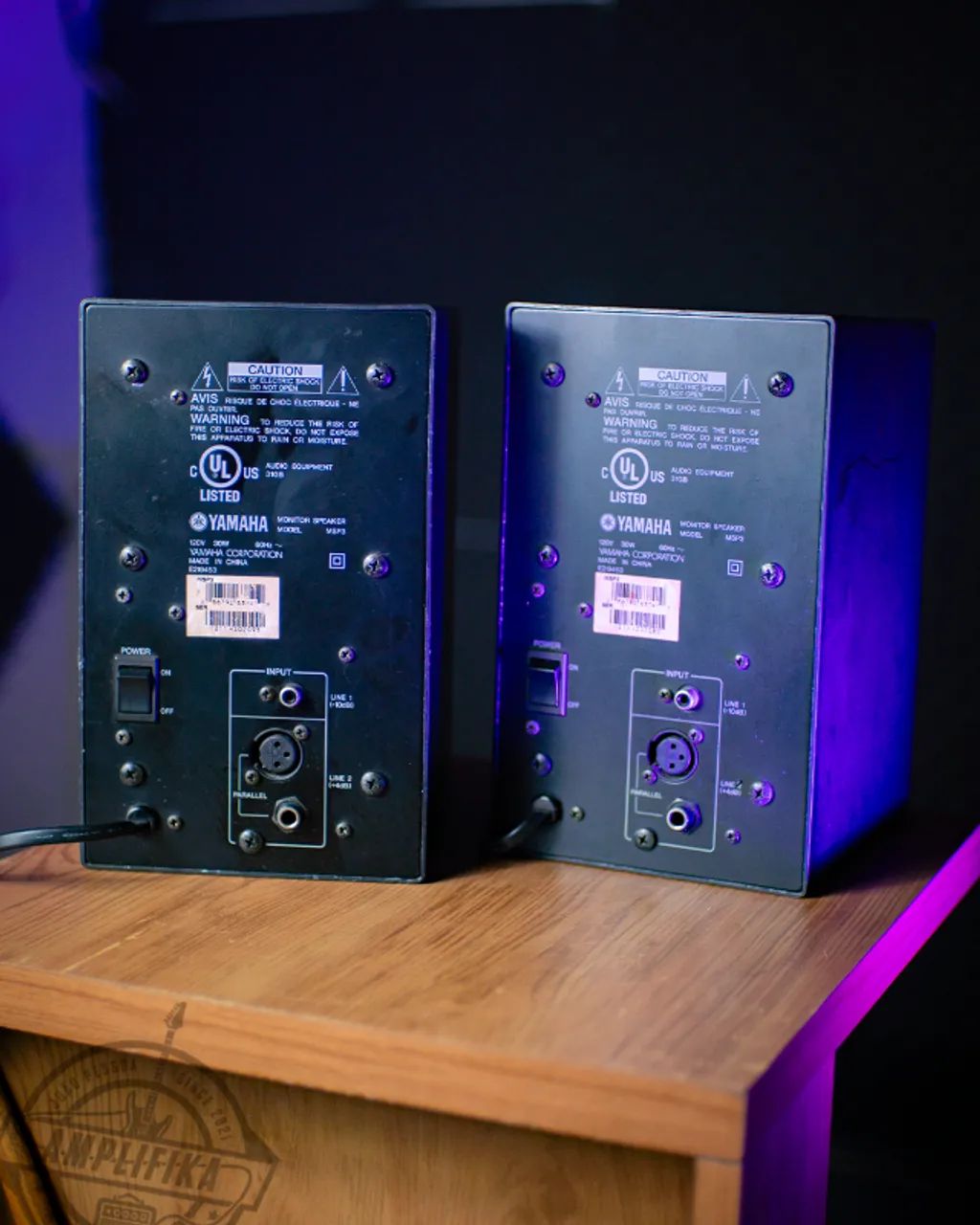 Monitores de Áudio Yamaha MSP3 Ativos (Par) PROMOÇÃO - Aparelhos