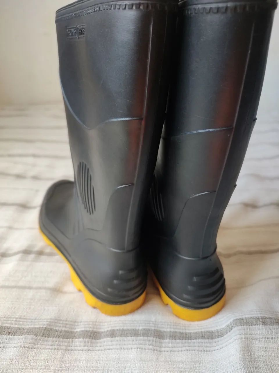 Bota de Borracha Pegafort - Para Serviços Pesados!  - Foto 5