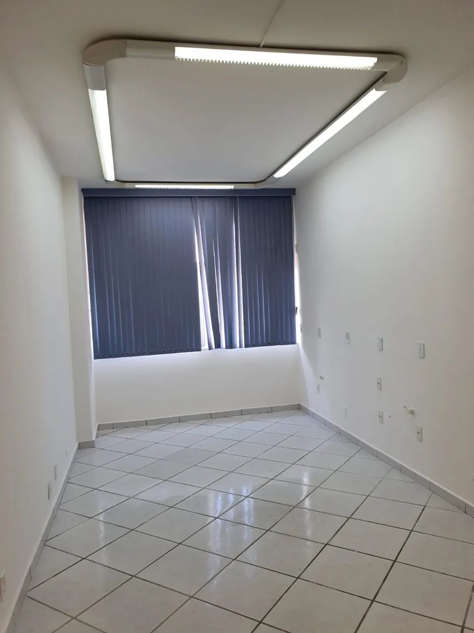 Comercial/Industrial de 60 metros quadrados no bairro Centro - Foto 4