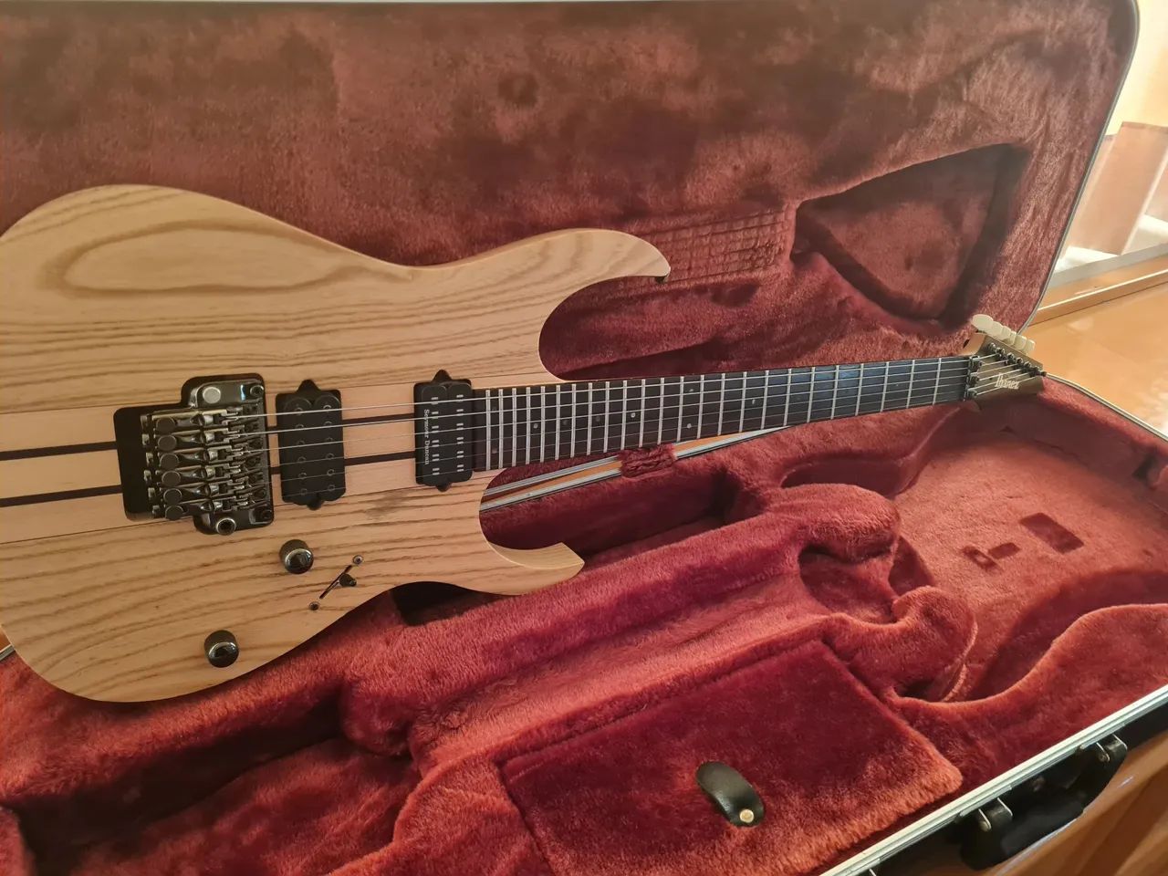 Guitarra Ibanez Prestige RGT220Z Japonesa 