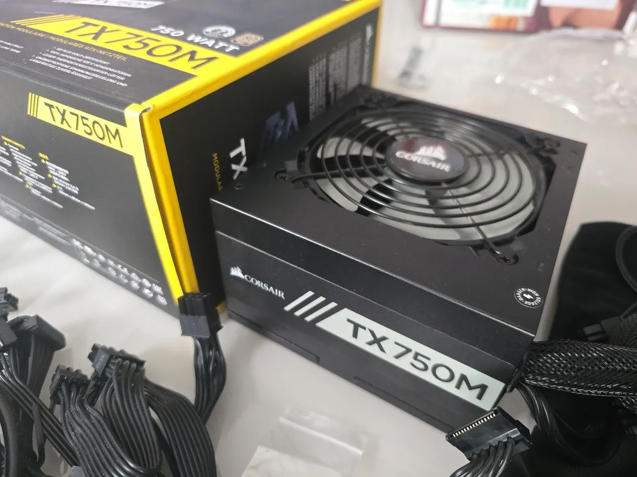 Fonte Corsair TX750M 750W 80 Plus Gold Modular - Foto 2