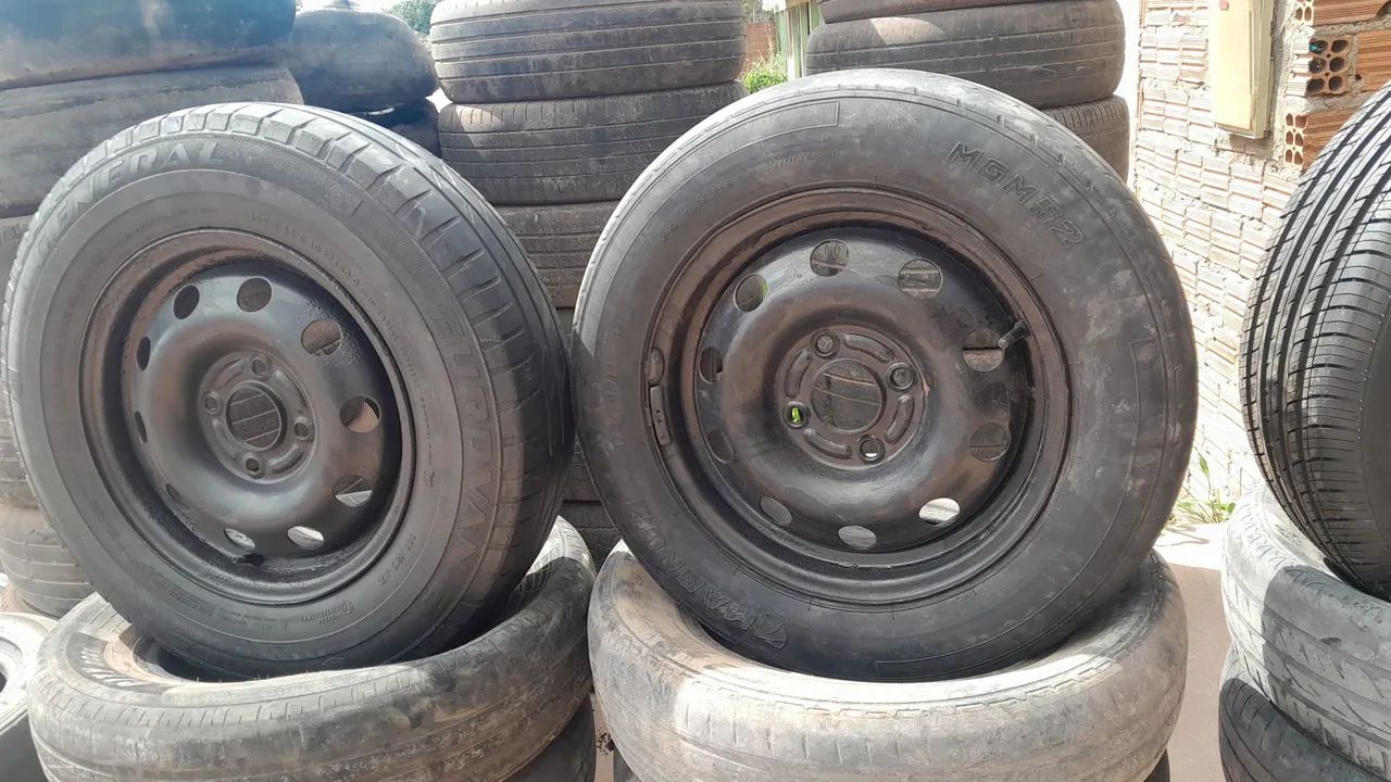 Pneu de várias medidas 