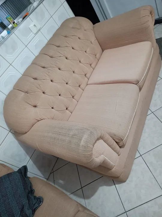 dois  sofás