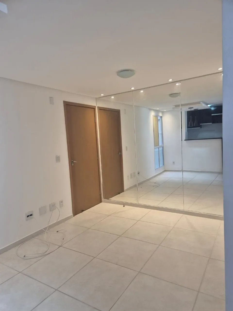 Alugo Apartamento, Cond Costa da Luz
