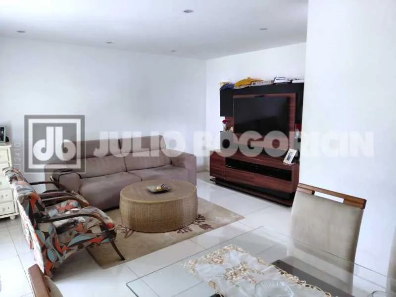 Freguesia casa em Condominio Duplex 5 quartos 1 suíte. Infra total.Segurança 24hs!Localiza - Foto 4