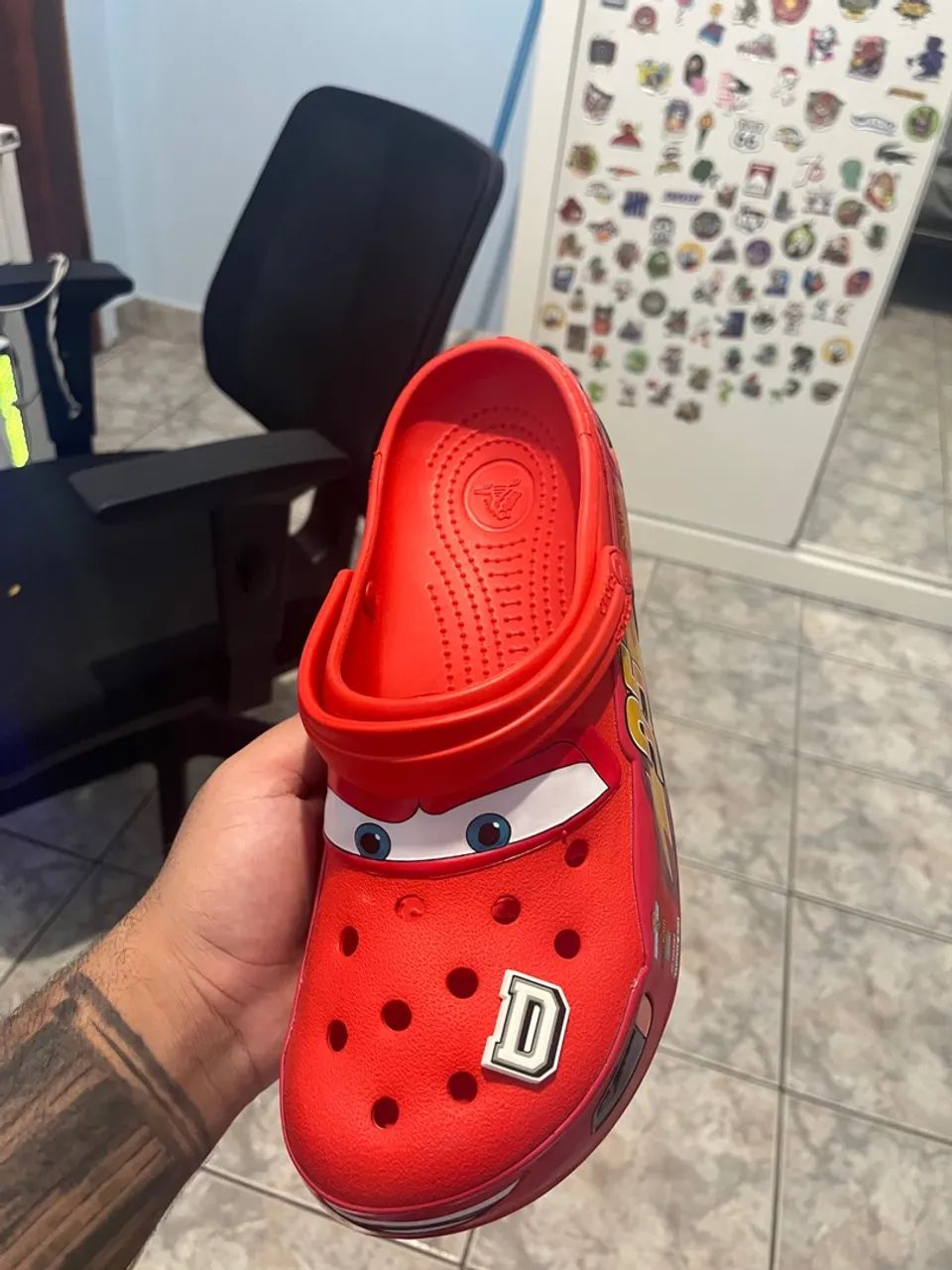 crocs relampago mcqueen 41/42 - Foto 5