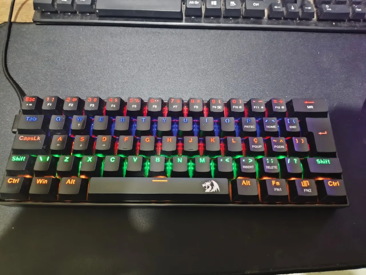 Teclado Mecânico Redragon 60% RGB