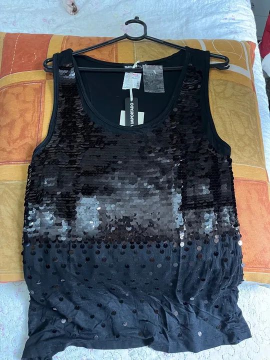 Blusa de Paetes Preta