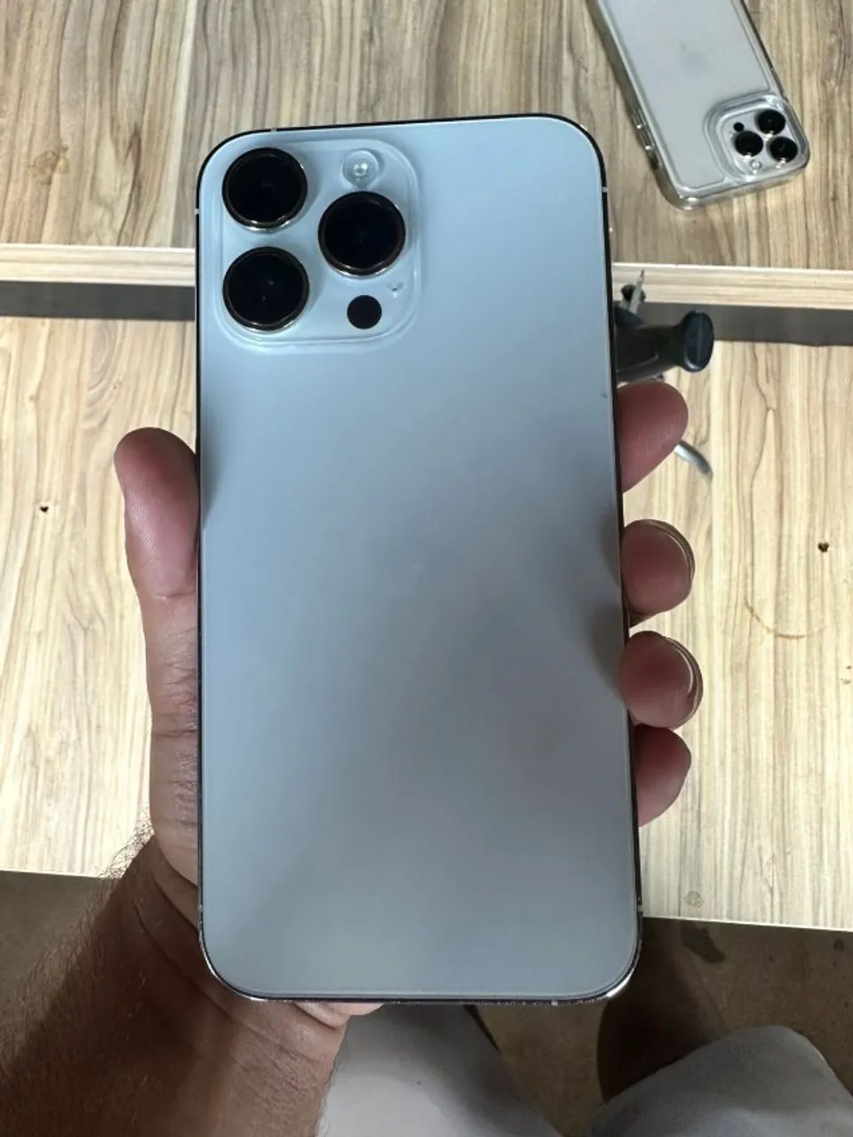 IPHONE 14 PRO MAX 128GB SILVER LCD COM RISCO - Celulares e