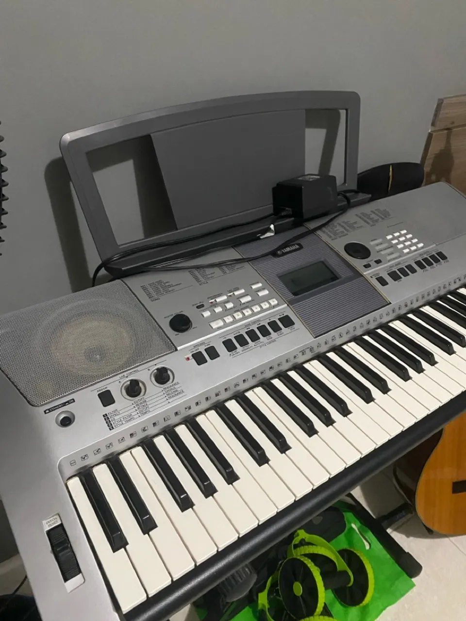 Teclado Yamaha PSR e413