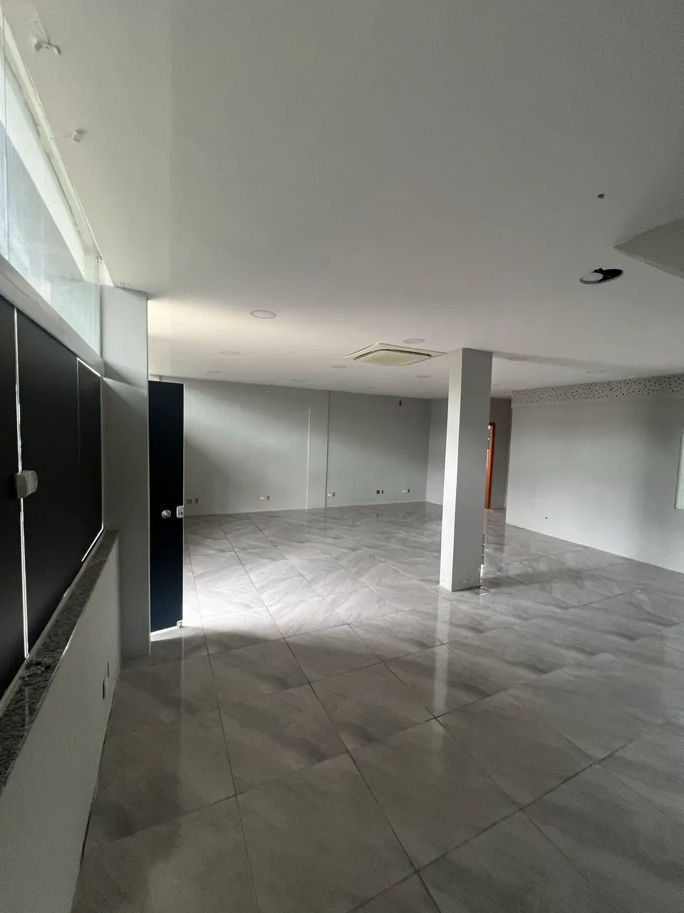 Loja Comercial 78 m² - Estrada União e Indústria 10.701 - Itaipava (Petrópolis/RJ)