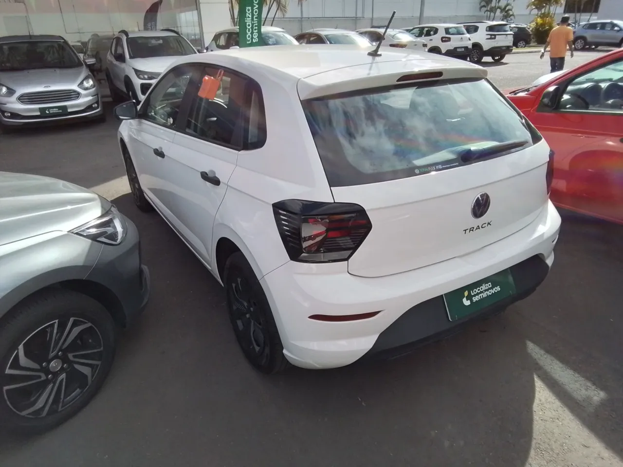 Volkswagen Polo 2024 1.0 mpi track manual