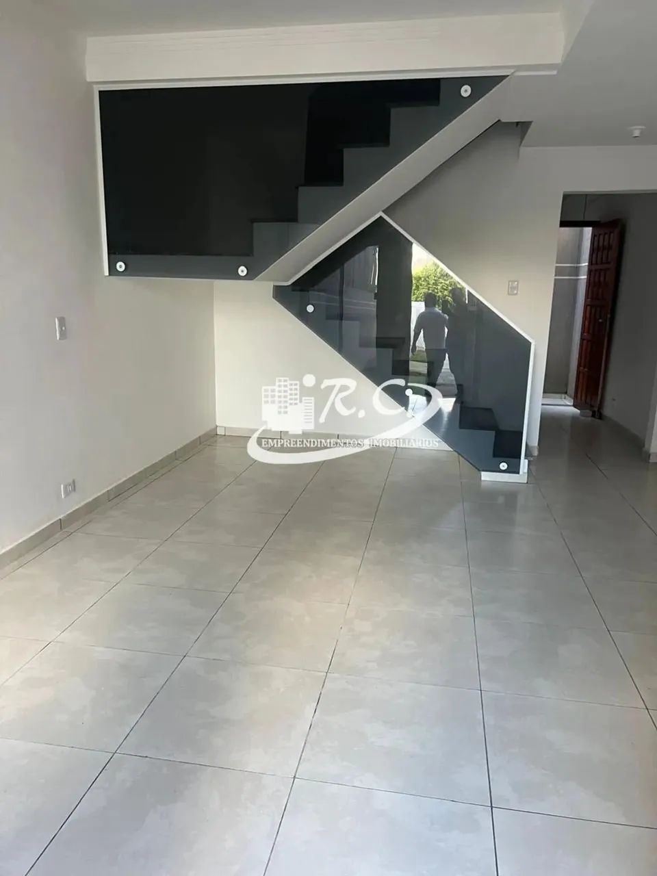 RC Imóveis vende sobrado no Sitio Cercado - Foto 2