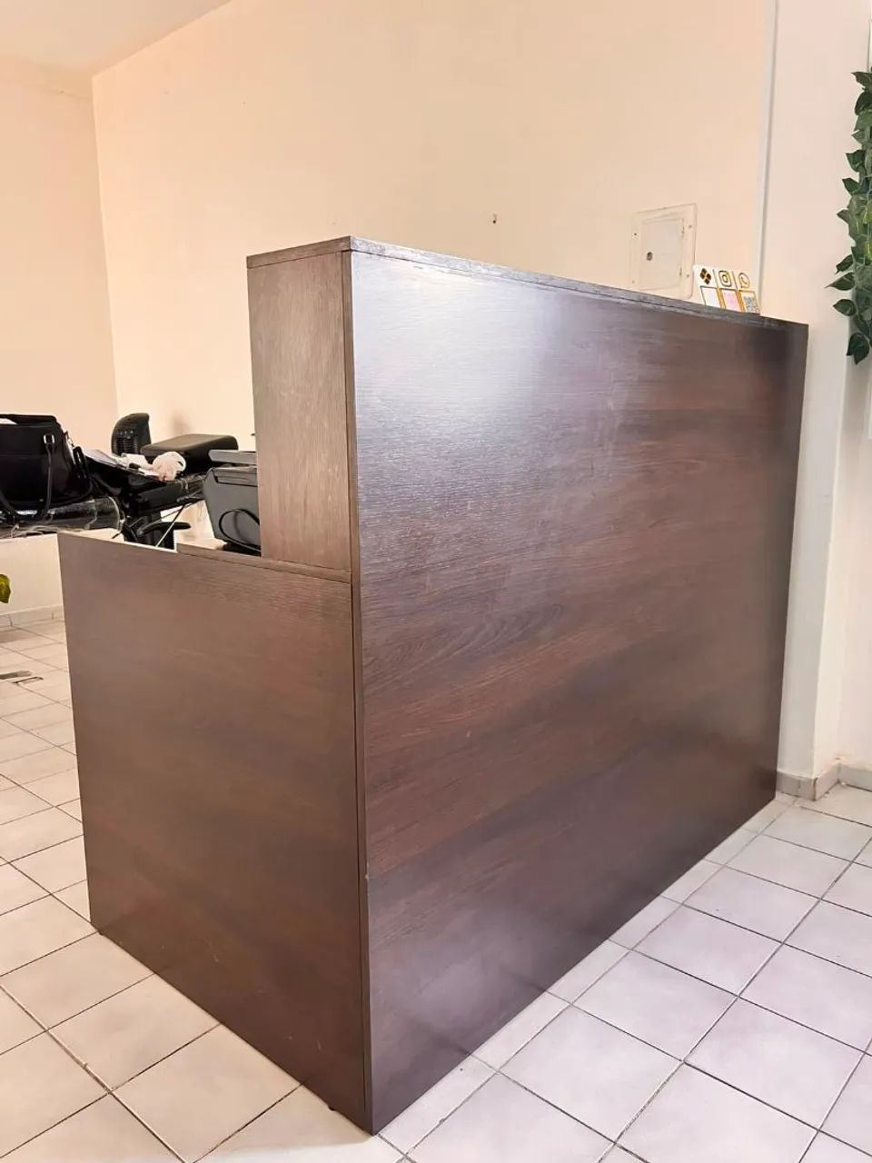 Balcão de recepção 