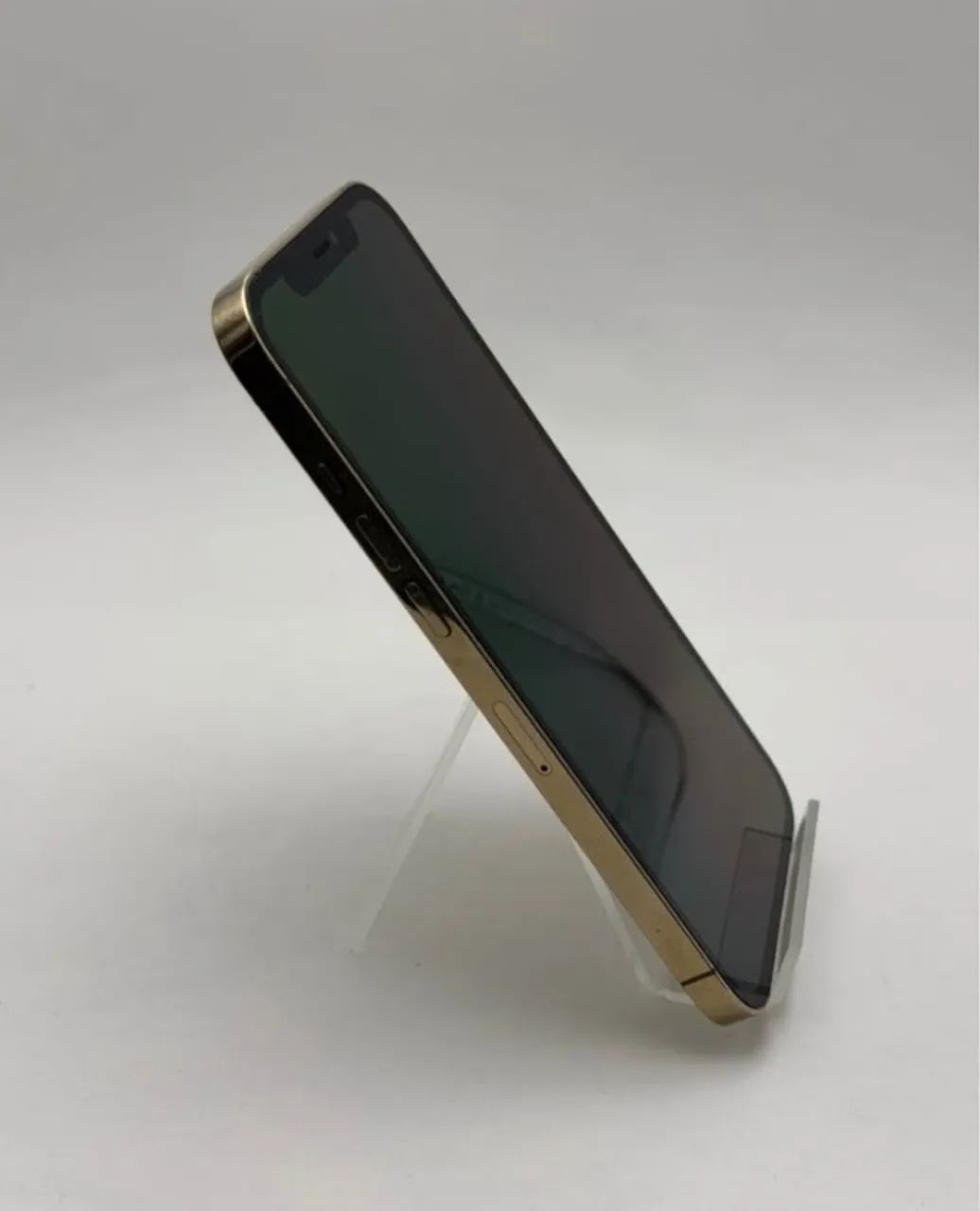 Iphone 12 pro max dourado  - Foto 3