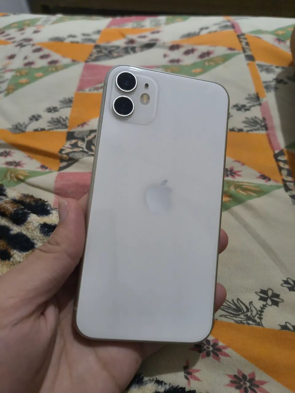 iPhone 11 Usado 64gb Branco - Foto 2