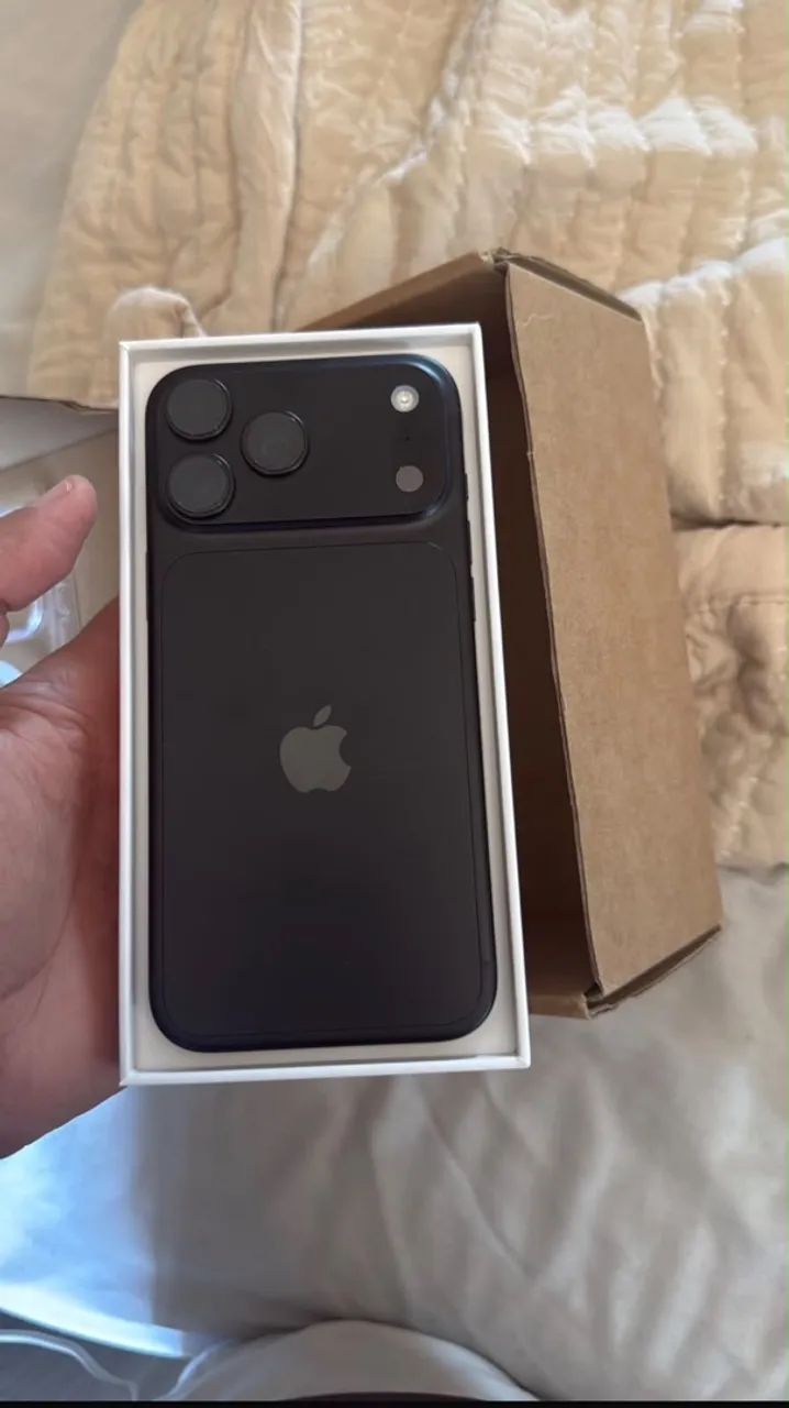 Iphone 18 ProMax 256GB Preto