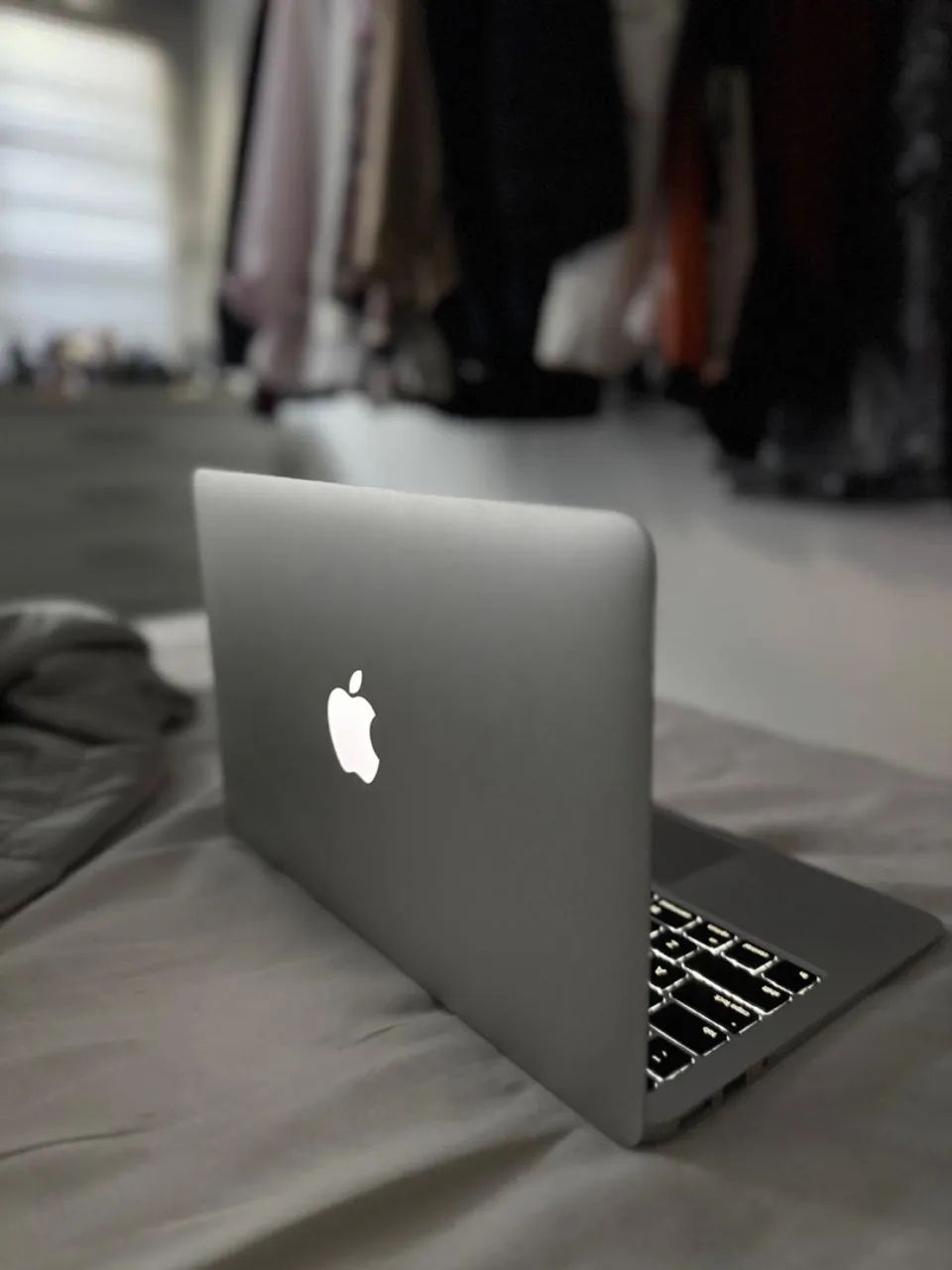 MacBook Air 2017 Impecável  R$ 2.490,00