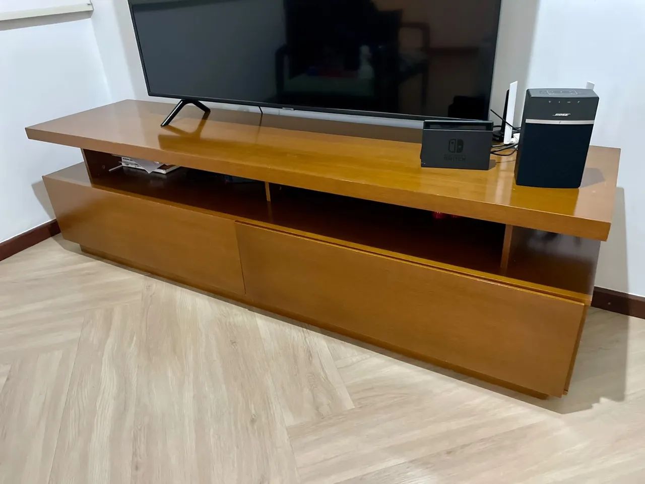 Rack Madeira Maciça Novíssimo 