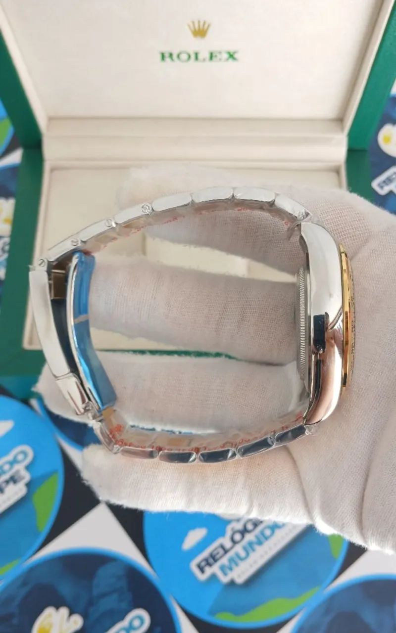 RELÓGIO DAYTONA COR MISTA DOURADO E FUNDO BRANCO  - Foto 4