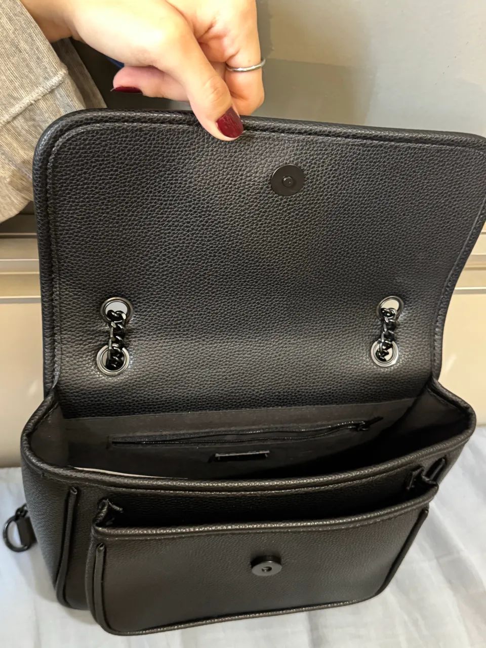 Bolsa preta Satinato - Foto 4