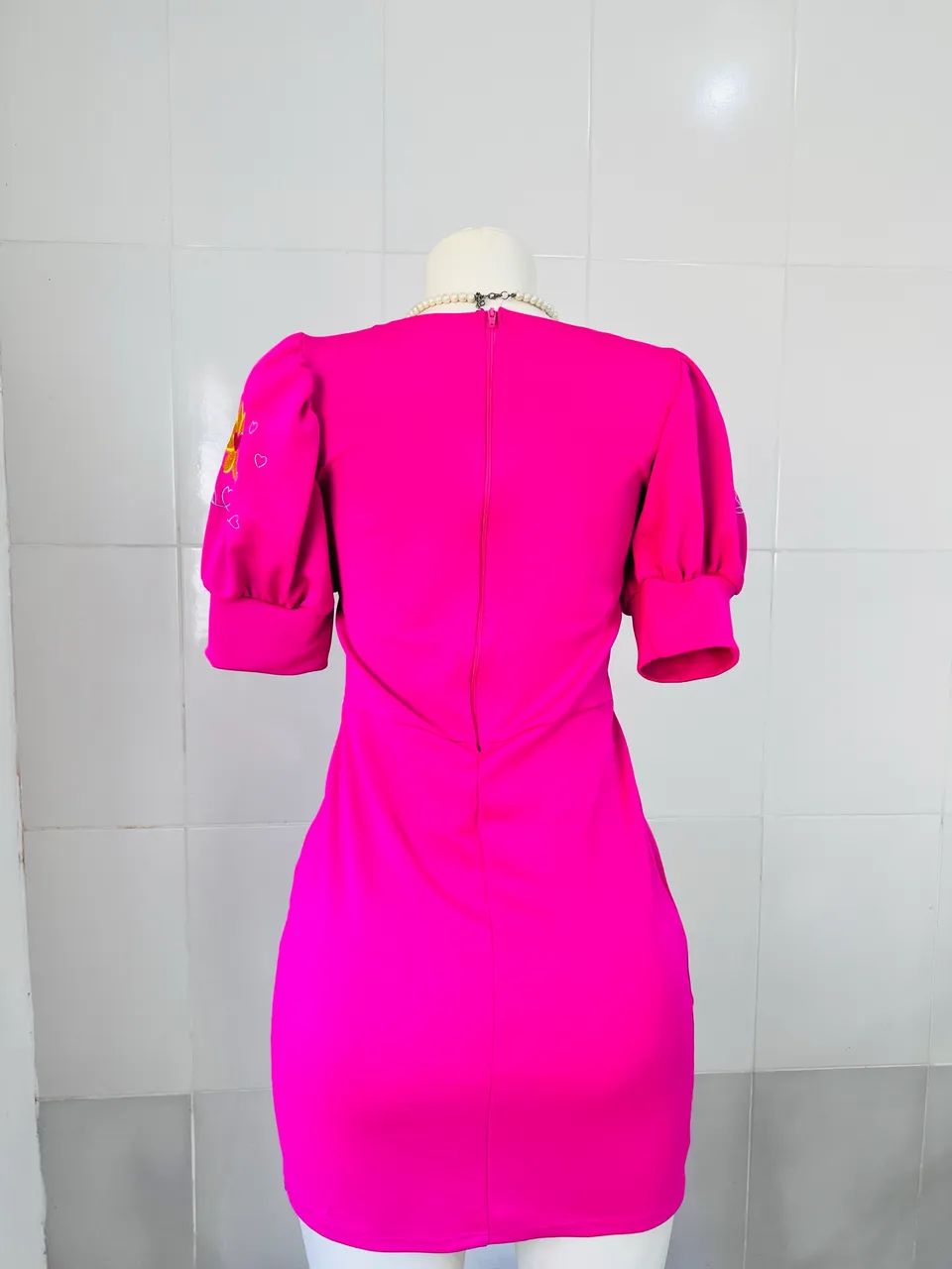 Vestido rosa de manga romântico bordado  - Foto 3