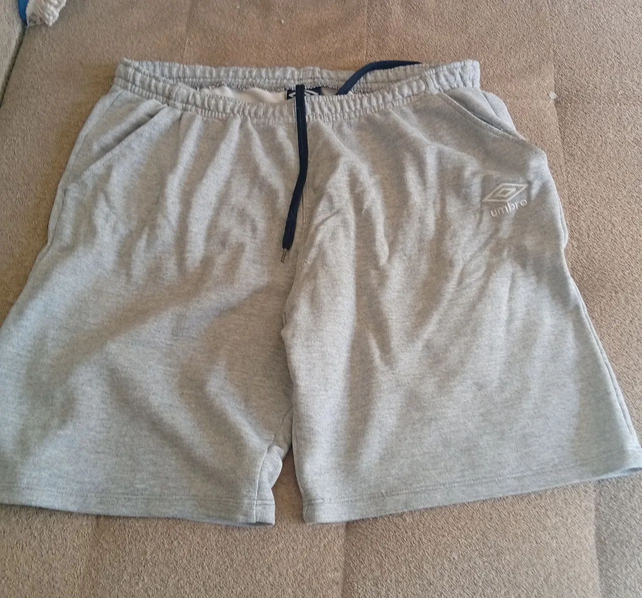 Bermuda moletom Humbro masculina 42