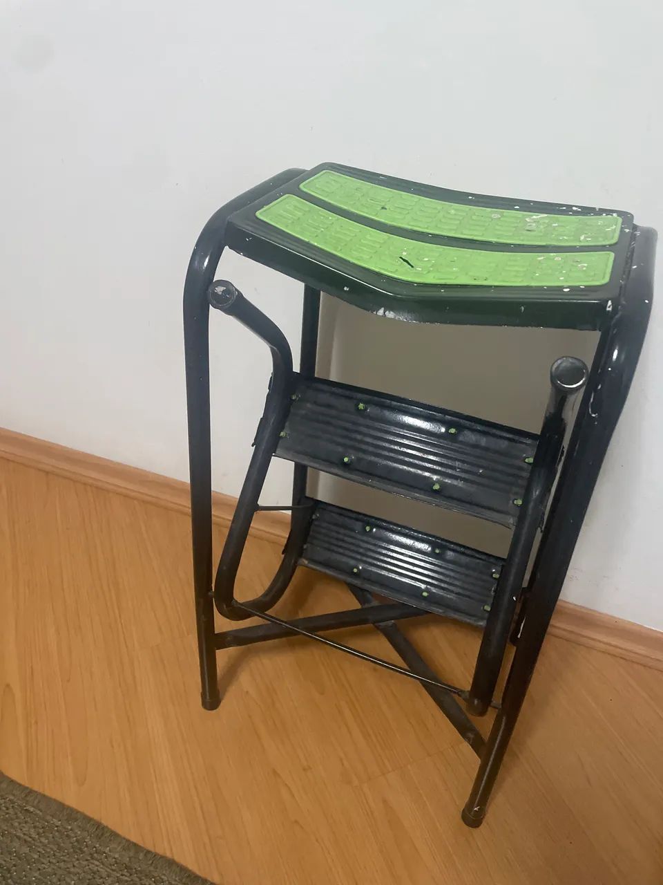 Escada de dois andares 