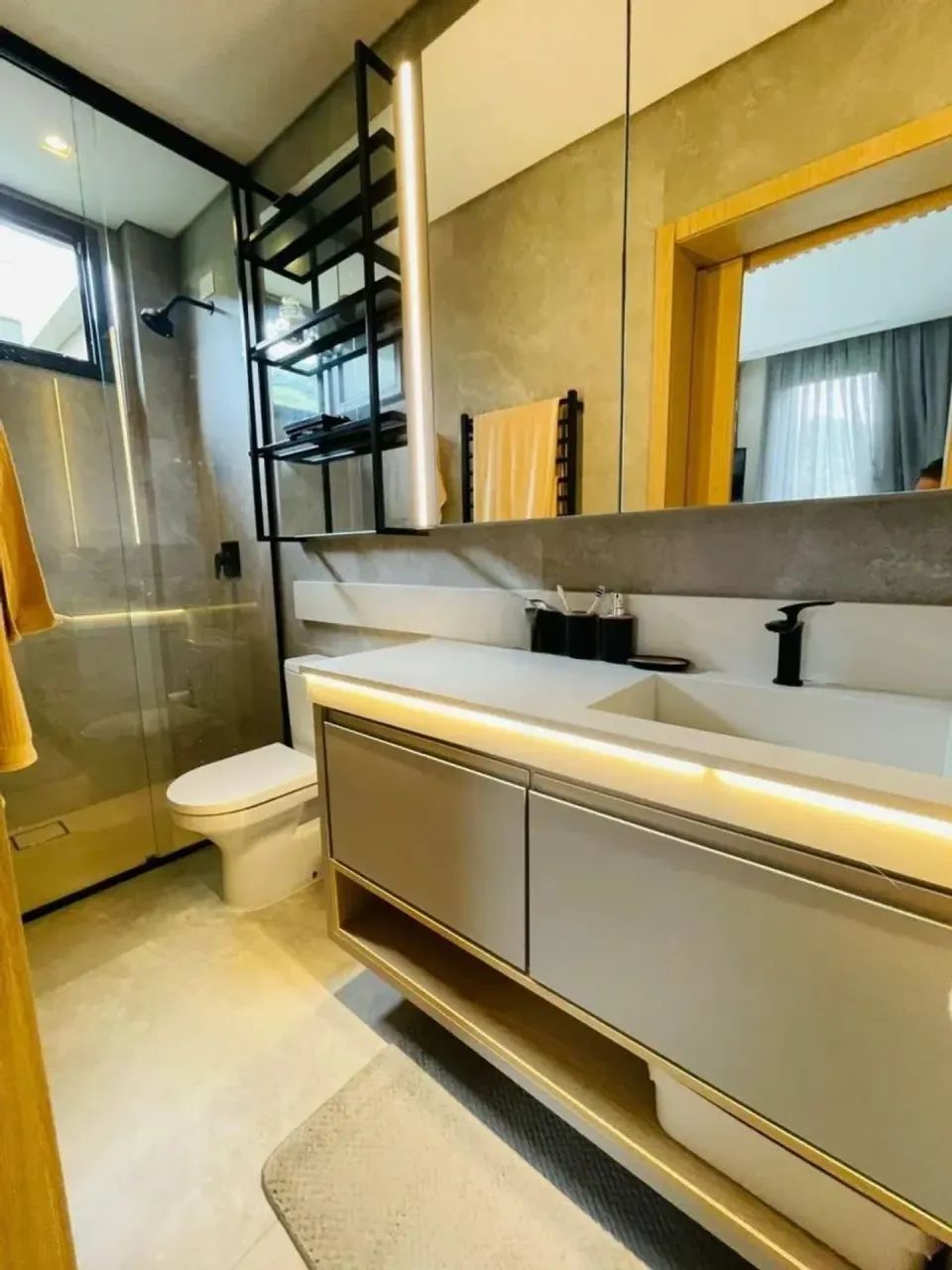 Imóvel para venda possui 413 metros quadrados com 4 quartos - Foto 2