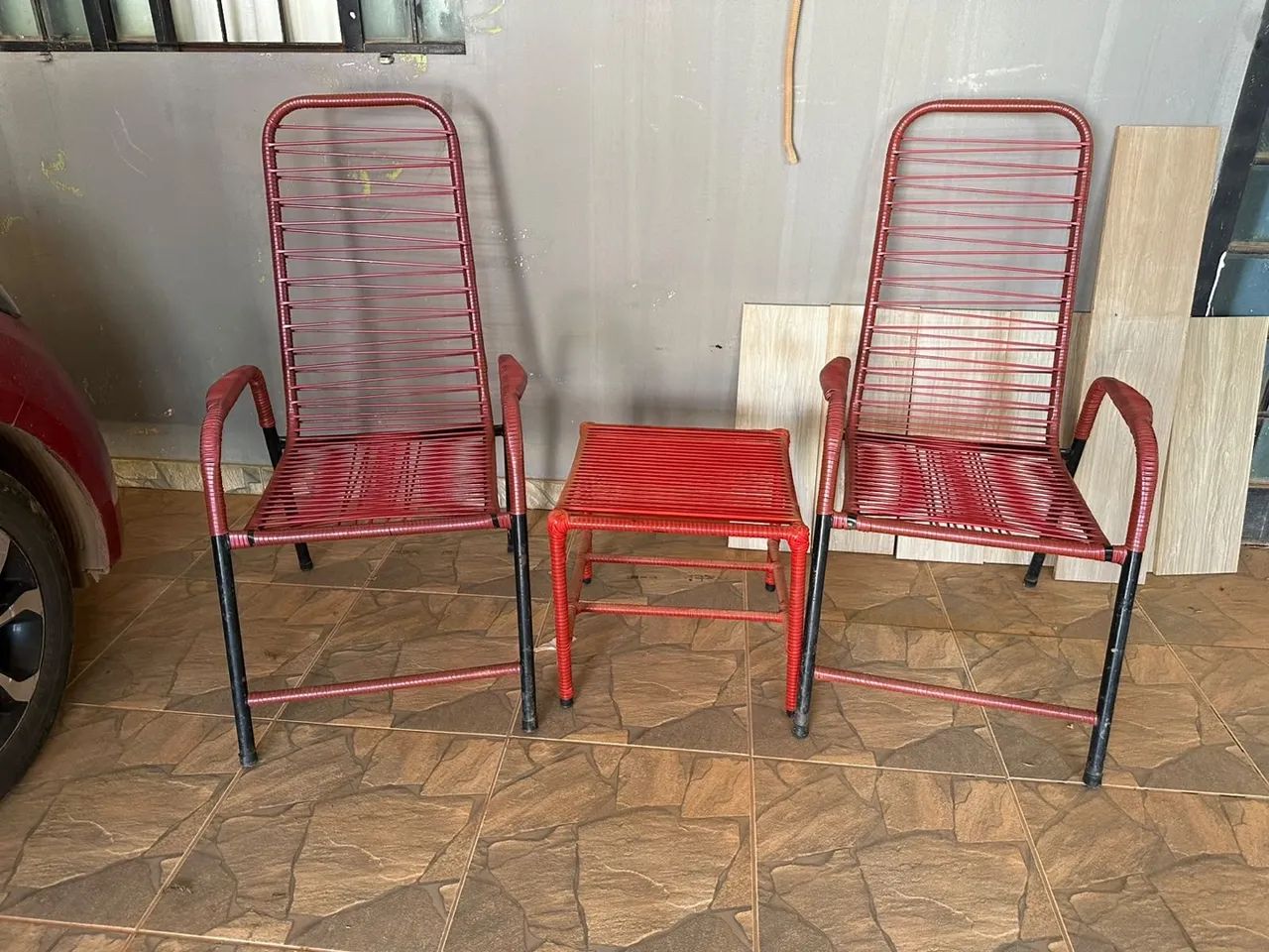 Jogo de cadeira e mesa