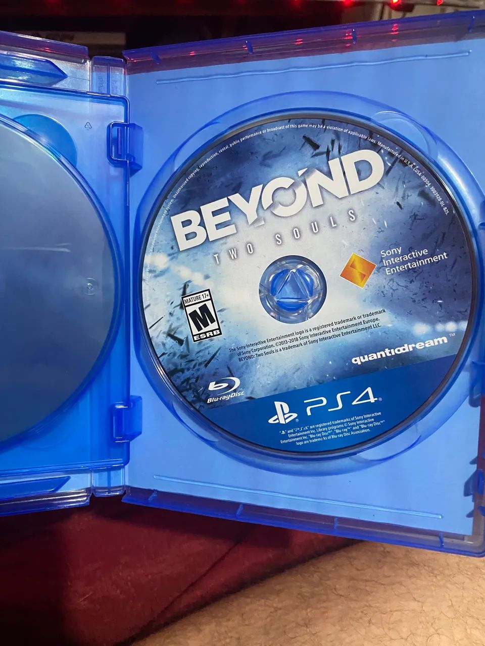 Heavy Rain & Beyond Two Souls Collection - PS4 - Foto 4