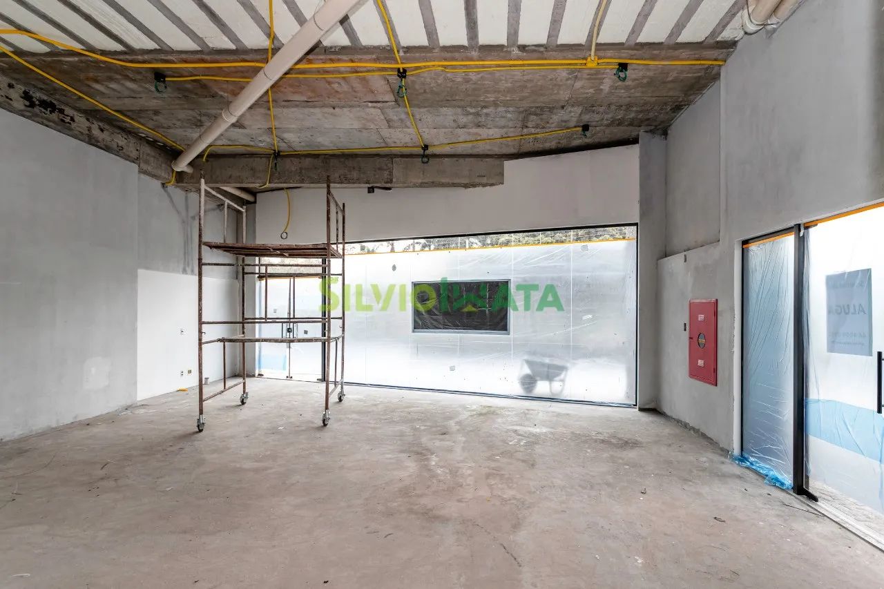EXCELENTE SALA COMERCIAL DE 87,74 M² PARA LOCAR PRÓXIMO À AVENIDA COLOMBO. - Foto 5