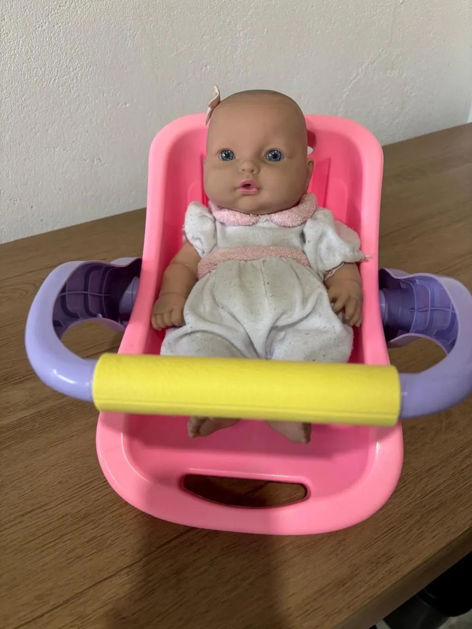Boneca com Cadeira Bebê  Conforto impecável. - Foto 5