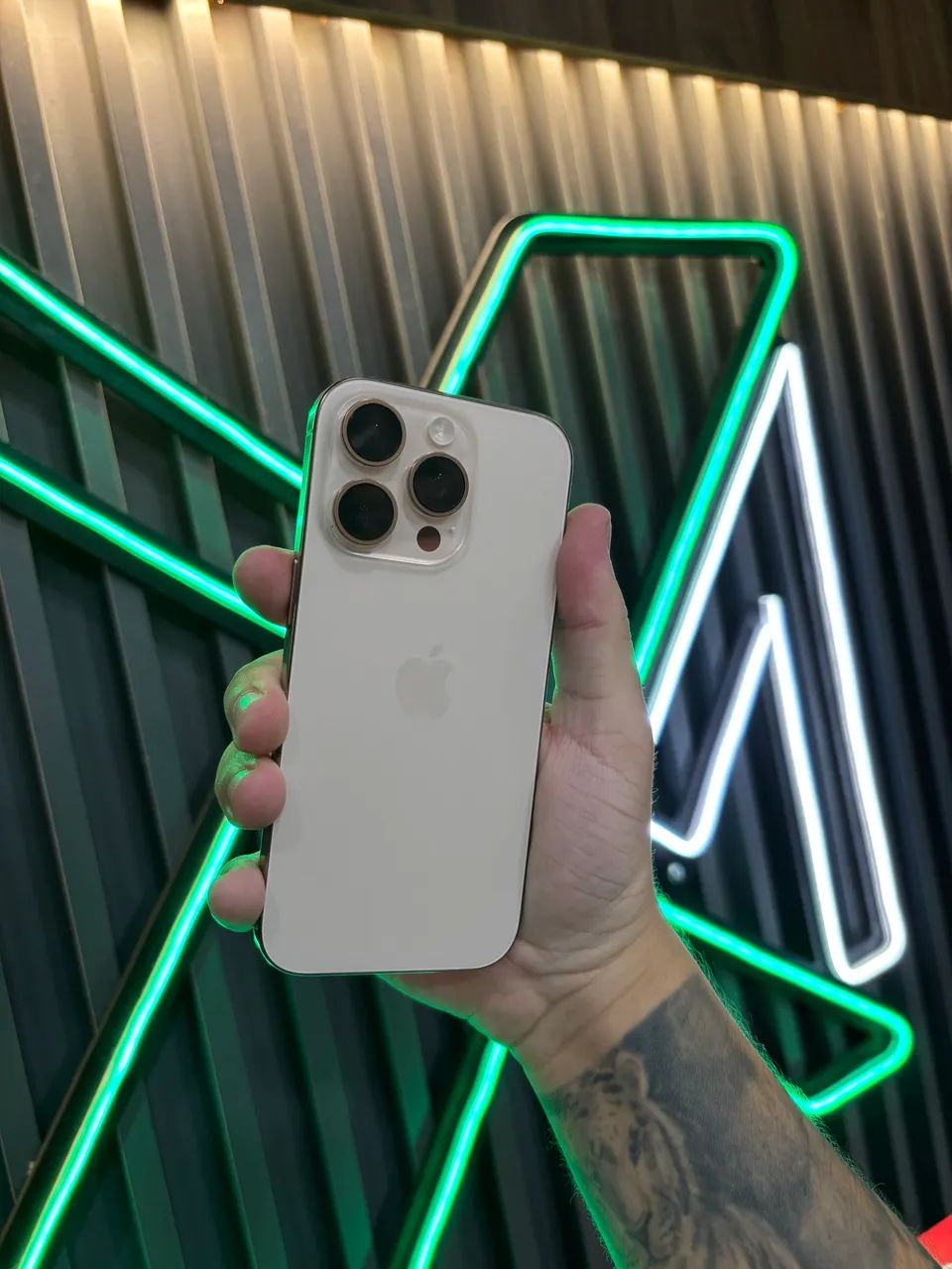 iphone 16 pro com garantia - venha hoje pra loja 