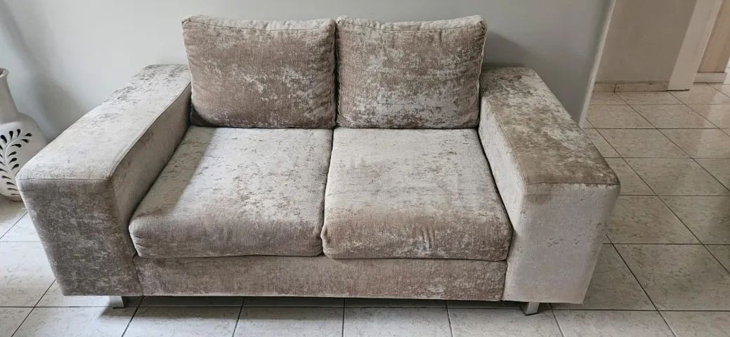 Sofá 2 lugares436600684193392640